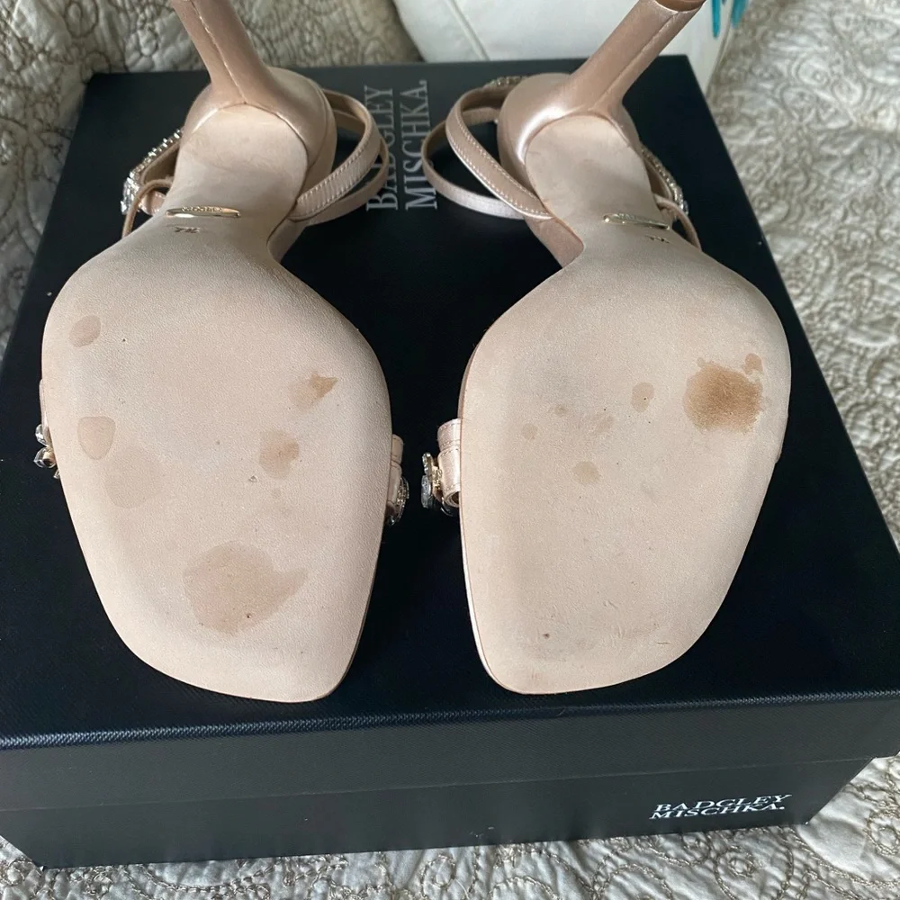 Badgley Mischka Kerry Heels - Picture 10 of 15